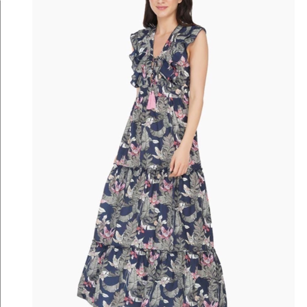 America & Beyond Maui Nights Y2K  Tropical Print tiered maxi dress.  Large. NWT